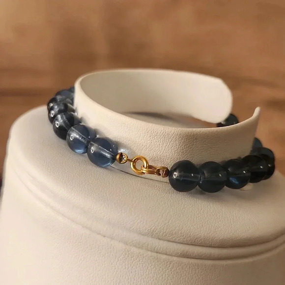 Blue Bead Bracelet - Picture 2 of 2
